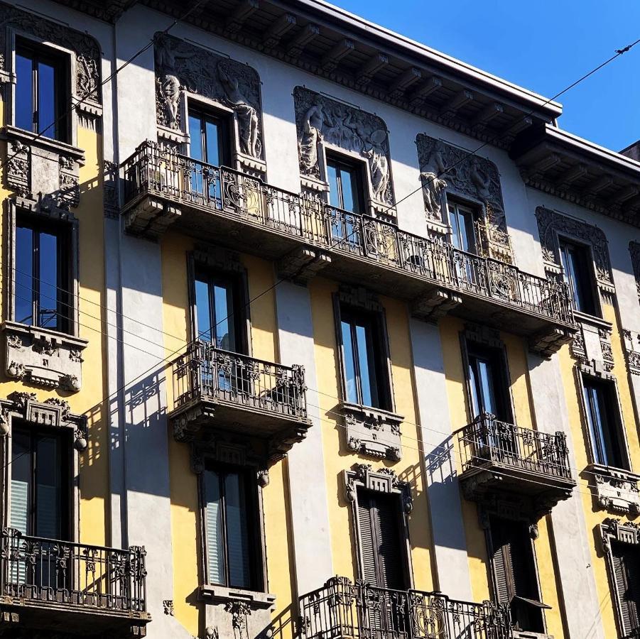 Luxury Room In Central Art Nouveau Building Next To Metro Station Μιλάνο Εξωτερικό φωτογραφία